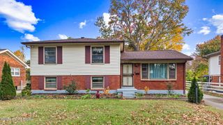 3018 KAYE LAWN DR, LOUISVILLE, Dr, Louisville, KY 40220