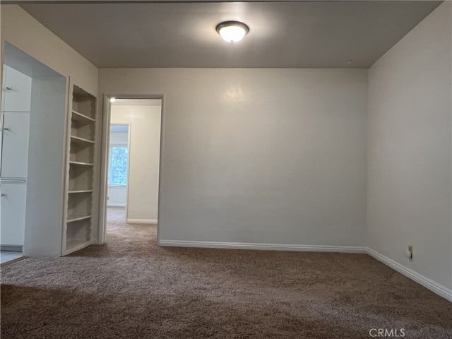 500 N Los Robles Avenue 6, Pasadena, CA 91101