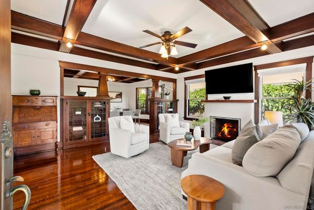 2124 Hickory, San Diego, CA 92103