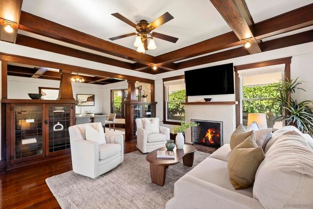 2124 Hickory, San Diego, CA 92103