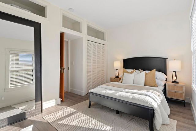 2124 Hickory, San Diego, CA 92103