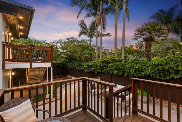 2124 Hickory, San Diego, CA 92103