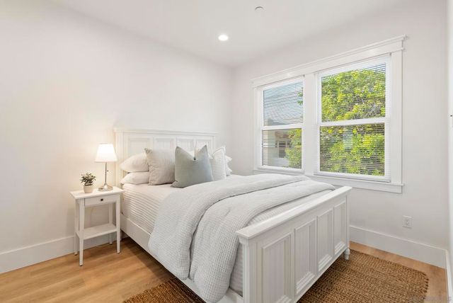 2124 Hickory, San Diego, CA 92103