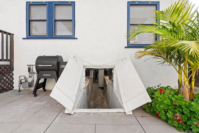 2124 Hickory, San Diego, CA 92103