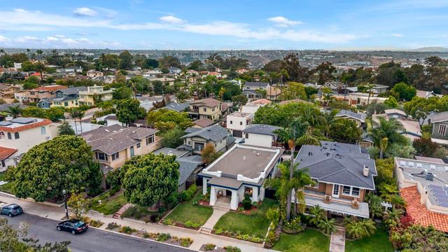 2124 Hickory, San Diego, CA 92103