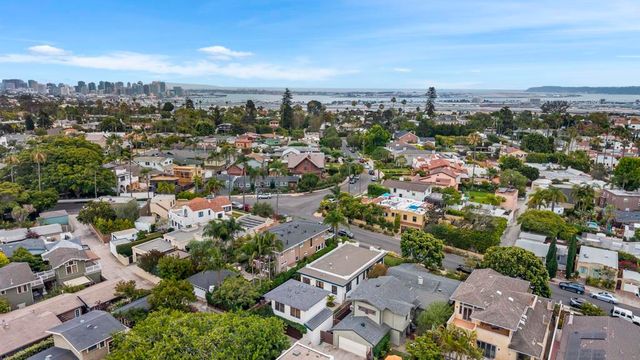 2124 Hickory, San Diego, CA 92103