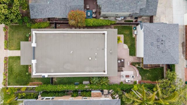 2124 Hickory, San Diego, CA 92103