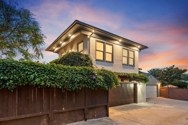 2124 Hickory, San Diego, CA 92103