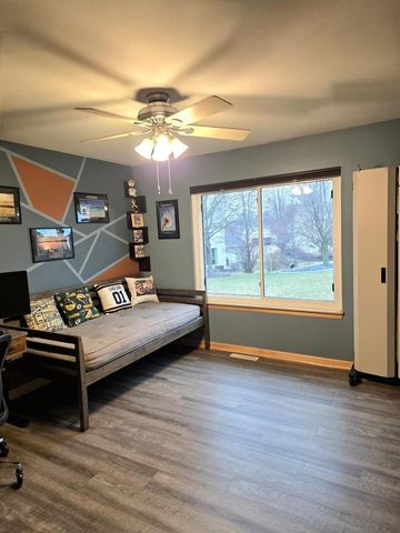 N173W20101 Crestview DRIVE, Jackson, WI 53037