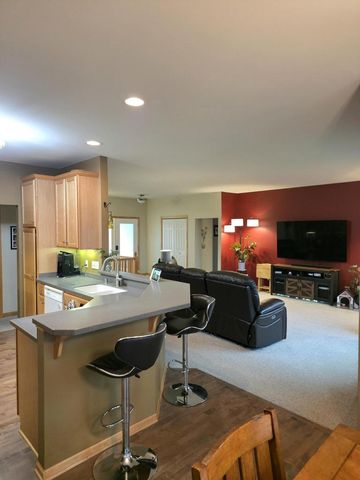 N173W20101 Crestview DRIVE, Jackson, WI 53037