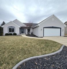 N173W20101 Crestview DRIVE, Jackson, WI 53037