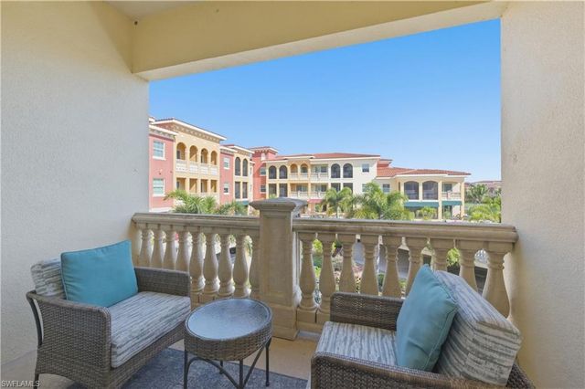 21450 Strada Nuova CIR A304, Estero, FL 33928