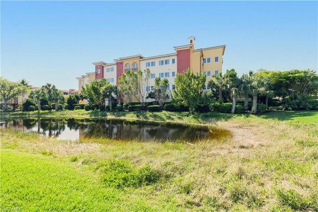 21450 Strada Nuova CIR A304, Estero, FL 33928