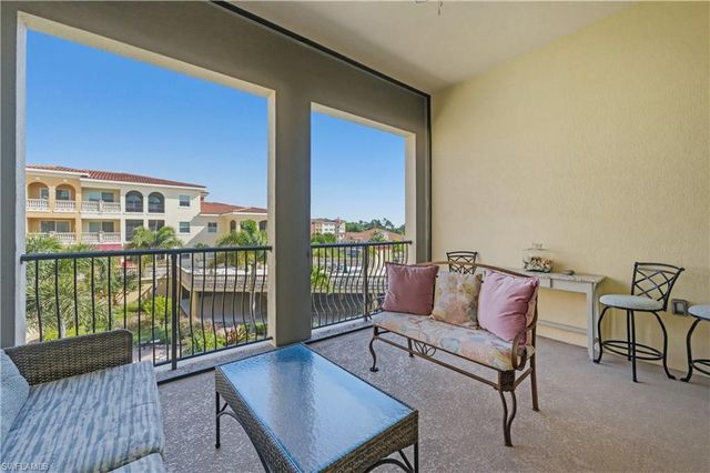 21450 Strada Nuova CIR A304, Estero, FL 33928