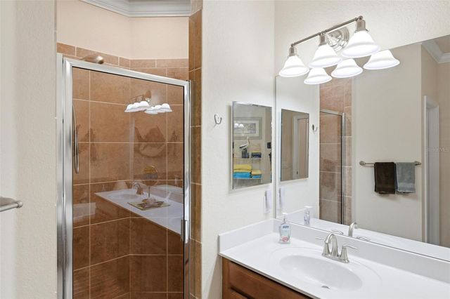 20120 RAGAZZA CIRCLE 202, Venice, FL 34293