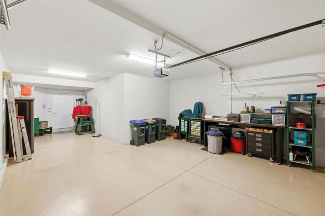 20120 RAGAZZA CIRCLE 202, Venice, FL 34293