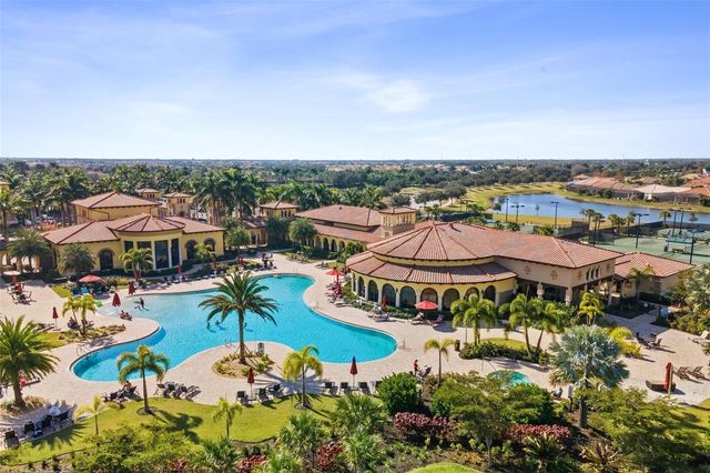 20120 RAGAZZA CIRCLE 202, Venice, FL 34293