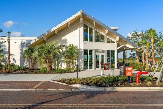 20120 RAGAZZA CIRCLE 202, Venice, FL 34293