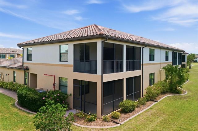 20120 RAGAZZA CIRCLE 202, Venice, FL 34293