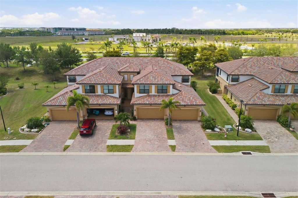 20120 RAGAZZA CIRCLE 202, Venice, FL 34293