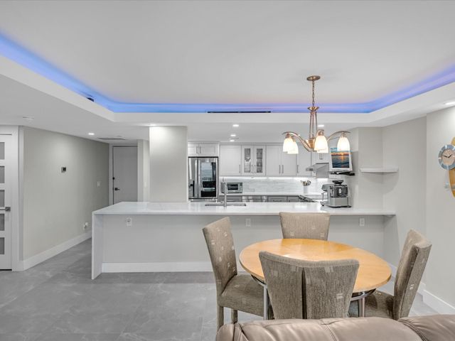 1150 Hillsboro Mile 302, Hillsboro Beach, FL 33062