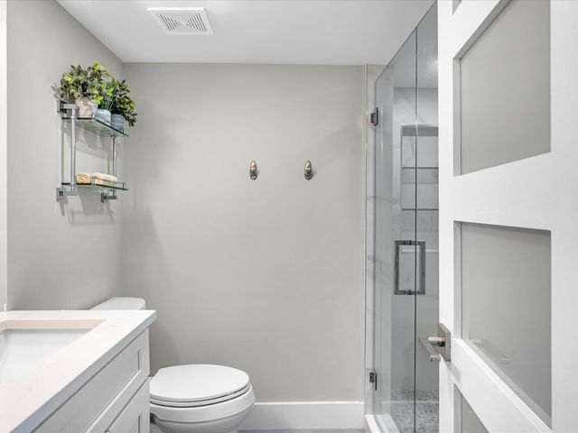 1150 Hillsboro Mile 302, Hillsboro Beach, FL 33062