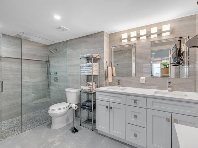 1150 Hillsboro Mile 302, Hillsboro Beach, FL 33062