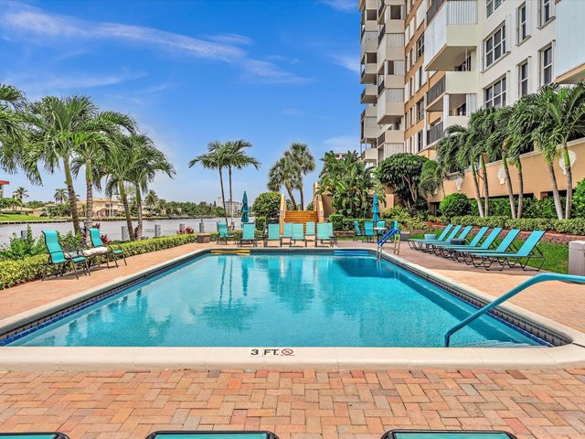 1150 Hillsboro Mile 302, Hillsboro Beach, FL 33062
