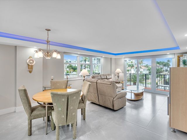 1150 Hillsboro Mile 302, Hillsboro Beach, FL 33062