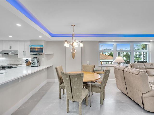 1150 Hillsboro Mile 302, Hillsboro Beach, FL 33062