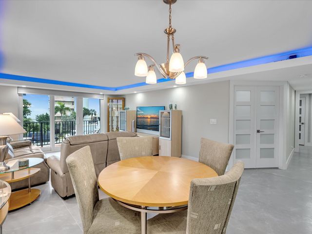 1150 Hillsboro Mile 302, Hillsboro Beach, FL 33062