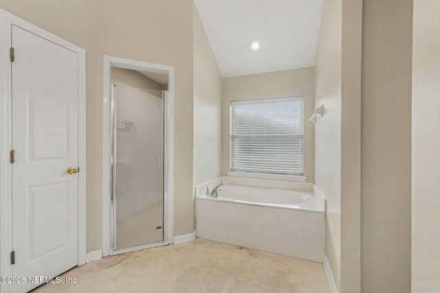 9210 HAWKS POINT Drive, Jacksonville, FL 32222