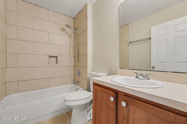 9210 HAWKS POINT Drive, Jacksonville, FL 32222