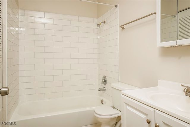 5940 Talbrook RD, North Port, FL 34287