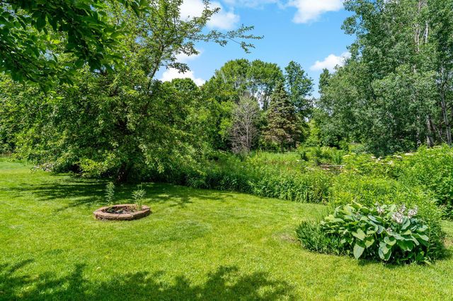 18920 27th Avenue N, Plymouth, MN 55447