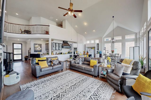 2916 Fountain Park Drive, Celina, TX 75009