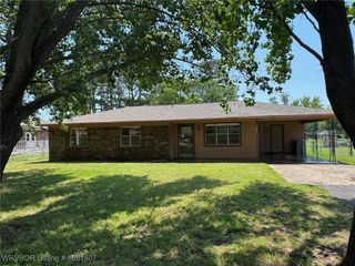 204 Quincy Street, Lavaca, AR 72941