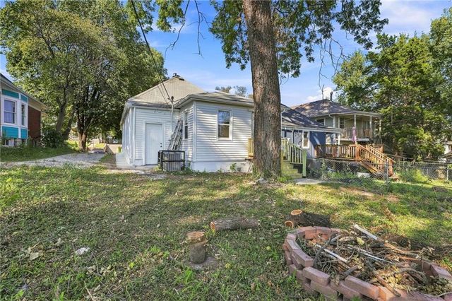 3525 Windsor Avenue, Kansas City, MO 64123