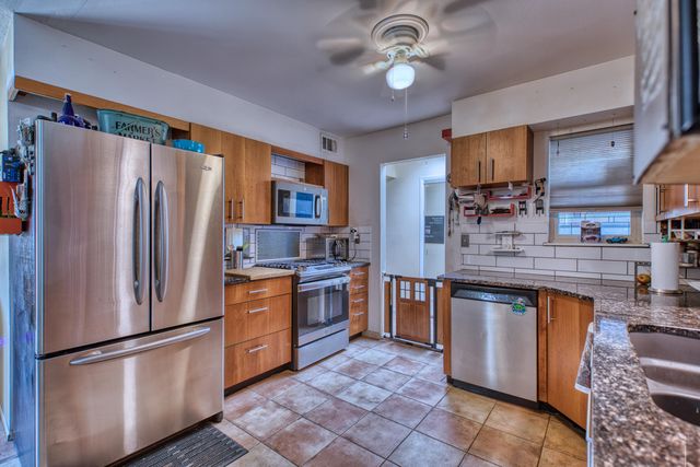 5639 Camino Canada NW, Albuquerque, NM 87114