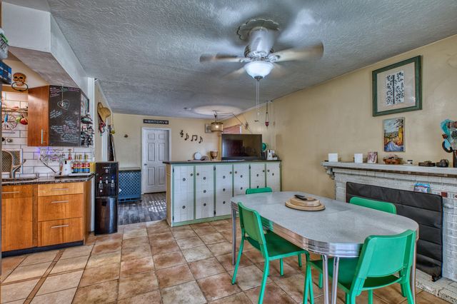 5639 Camino Canada NW, Albuquerque, NM 87114