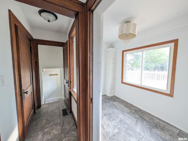 5914 MADISON Street, Bartonville, IL 61607