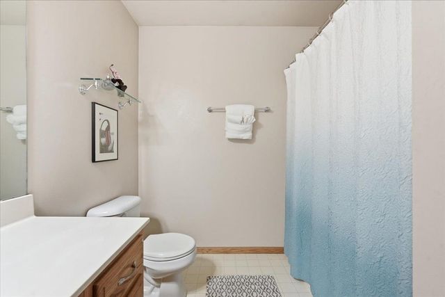 9 Ward Court, Madison, WI 53713