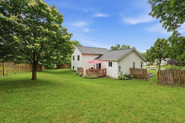 9 Ward Court, Madison, WI 53713