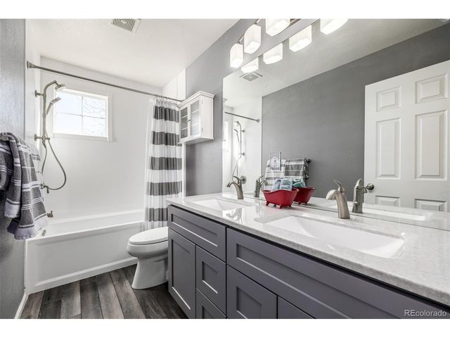 291 Las Lomas St, Brighton, CO 80601