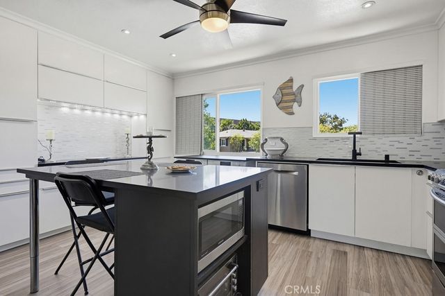 660 S Glassell 78, Orange, CA 92866