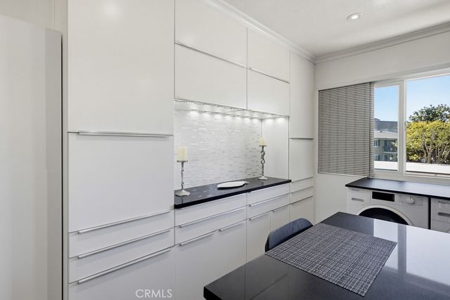 660 S Glassell 78, Orange, CA 92866