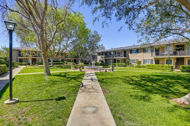 660 S Glassell 78, Orange, CA 92866