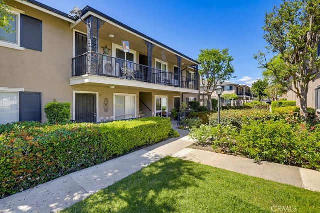 660 S Glassell 78, Orange, CA 92866