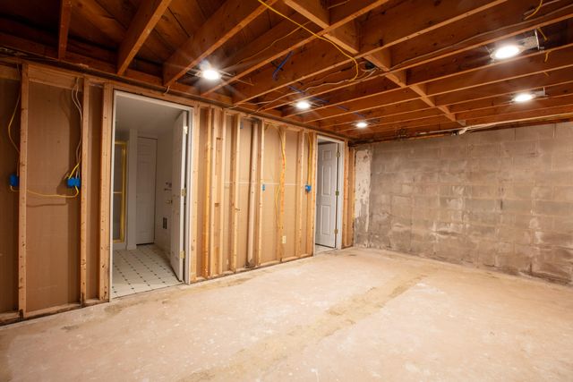 18 Morrison Avenue, Plattsburgh, NY 12901