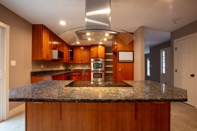 18 Morrison Avenue, Plattsburgh, NY 12901